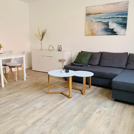Feddersen Living Kernsanierte - Gemuetlich - Netflix - Voll Ausgestattet - Zentral Apartment Brunsbuttel