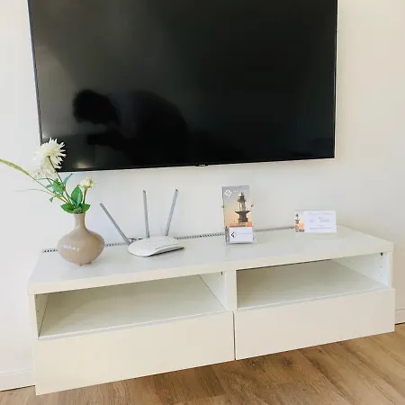 Feddersen Living Kernsanierte - Gemuetlich - Netflix - Voll Ausgestattet - Zentral Apartament Brunsbuttel