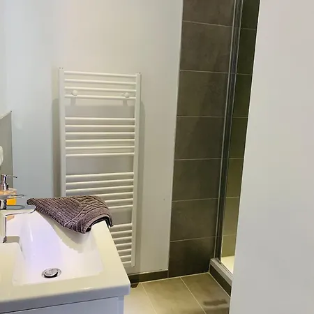 Feddersen Living Kernsanierte - Gemuetlich - Netflix - Voll Ausgestattet - Zentral